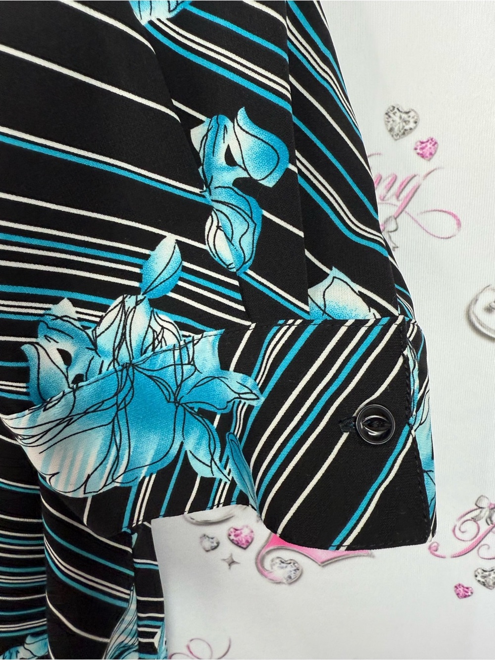 Penningtons shirt y2k Black Button-Down Top with Teal Floral Print - Picture 5 of 10